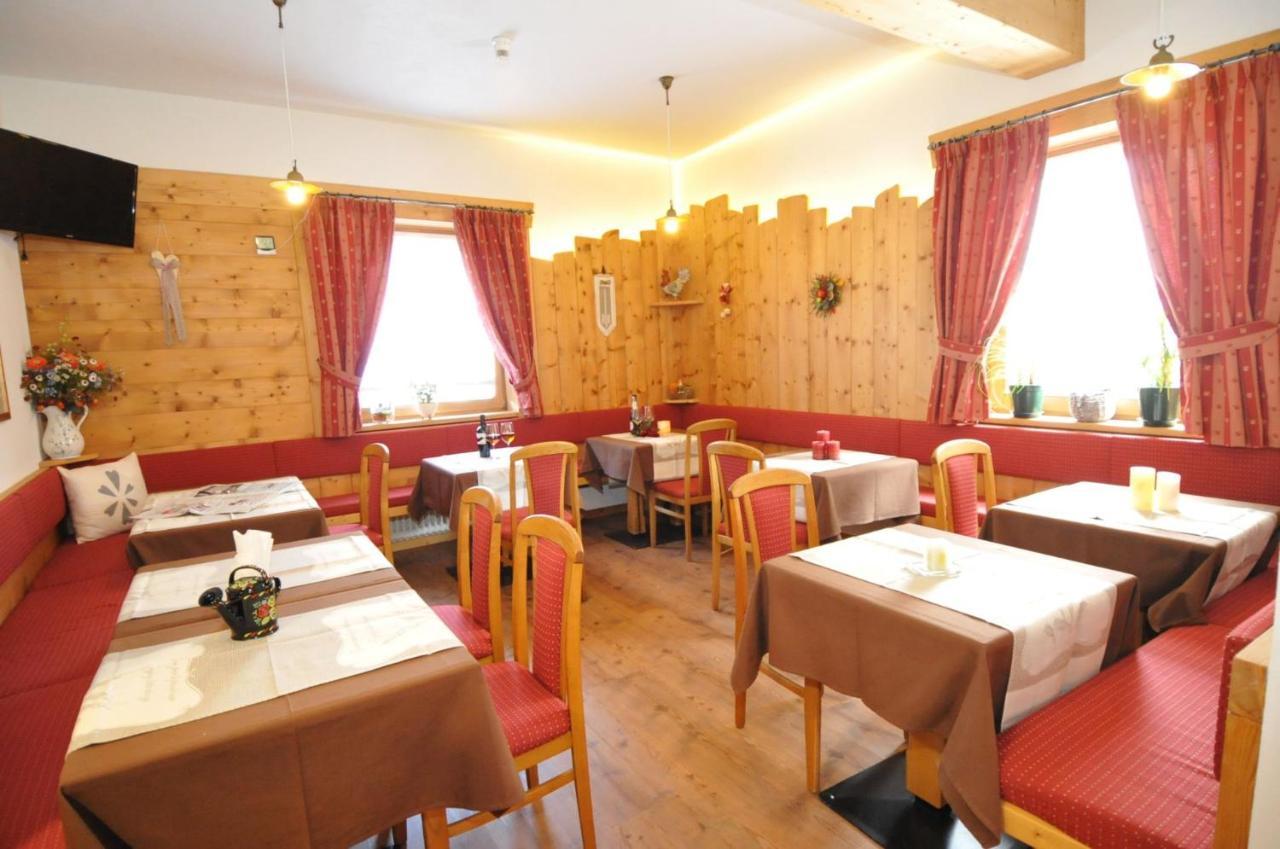 Garni Gimea Hotel ลีวินโญ ภายนอก รูปภาพ